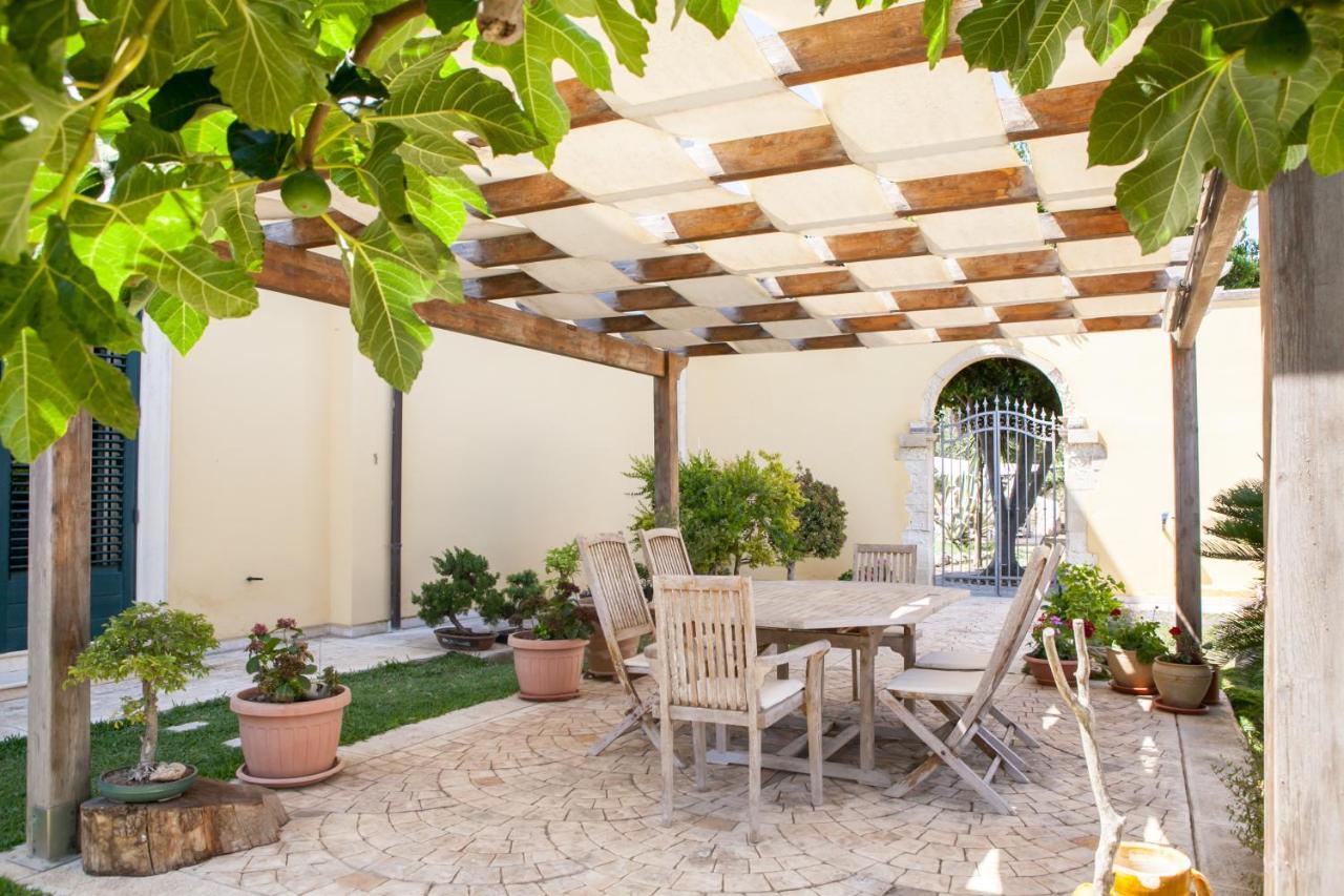 B&B I Tre Ulivi Salice Salentino Exterior foto